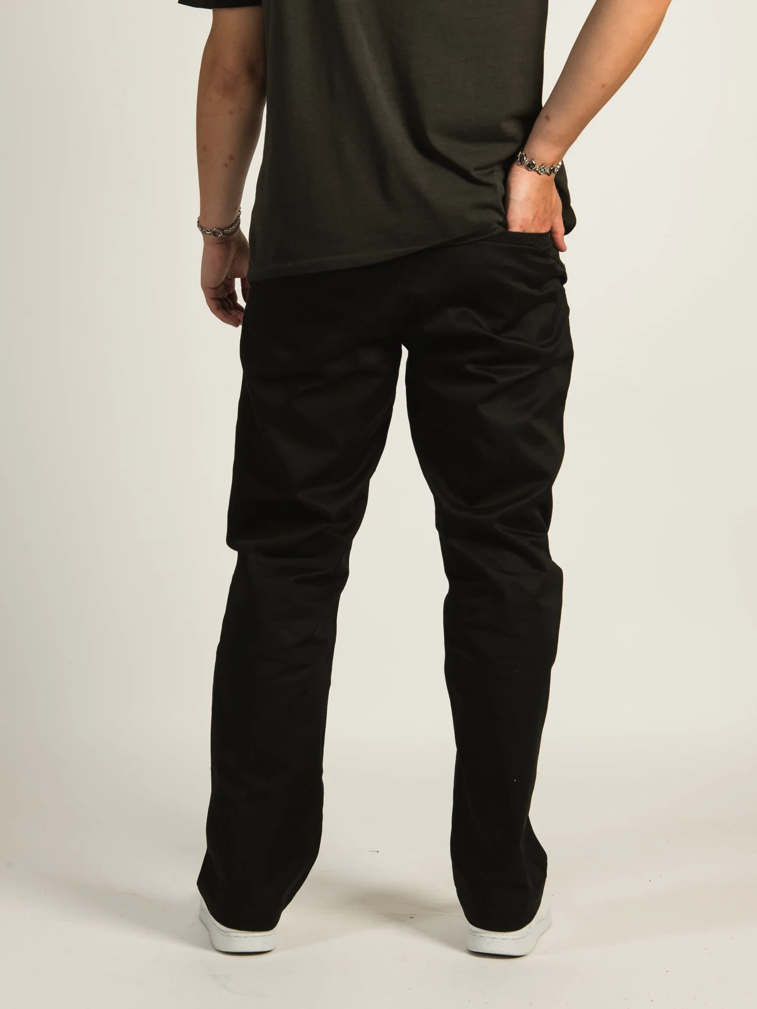 VOLCOM FRICKIN SKATE CHINO  - CLEARANCE